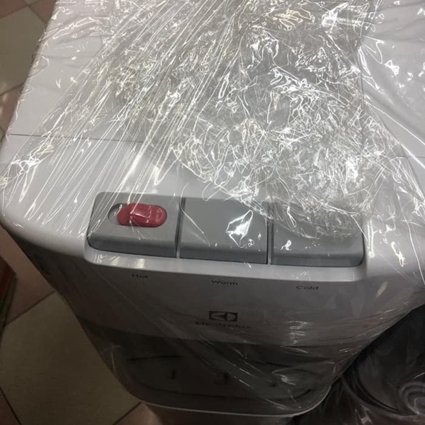 ELECTROLUX STANDING WATER DISPENSER EQAXF01BXWI | 2 - Login Megastore